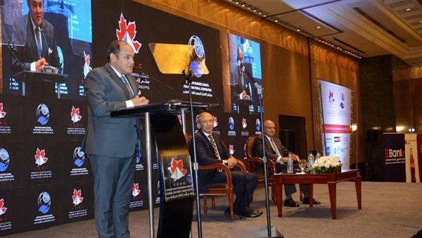 وزير الصناعة