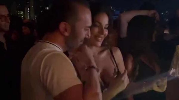 نادين نسيب نجيم وخطيبها