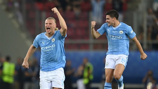 هالاند وألفاريز 