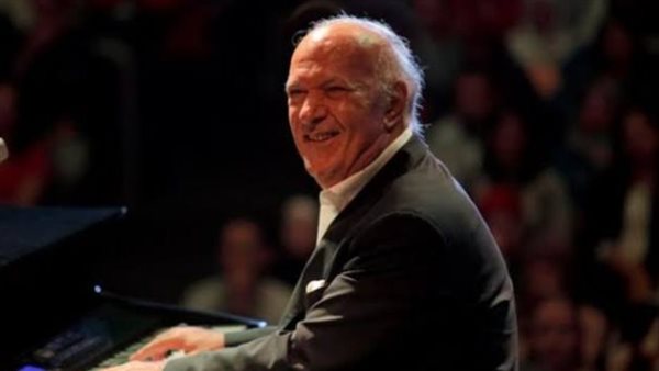 عمر خيرت _ أرشيفية