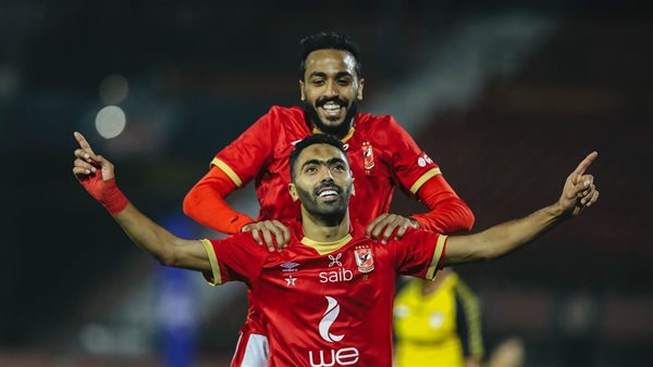 الشحات وكهربا 