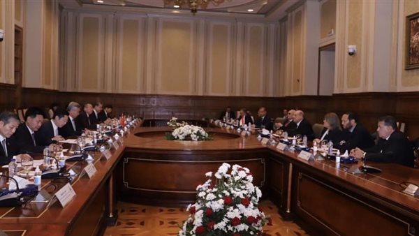 وفد الحزب الشيوعي