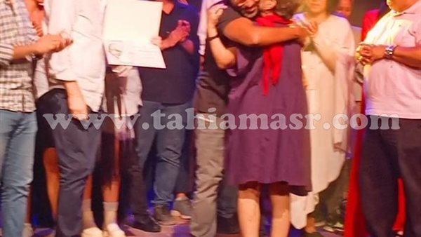 أحمد فهمي وحنان يوسف