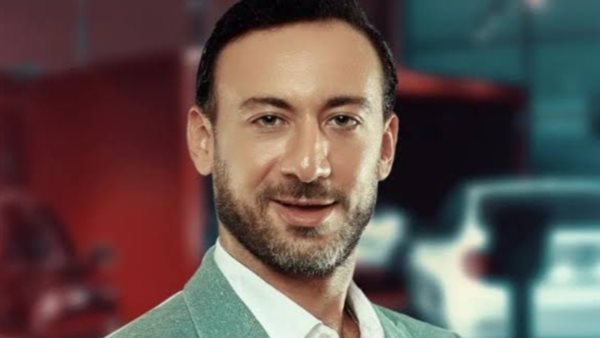 عابد عناني _ أرشيفية