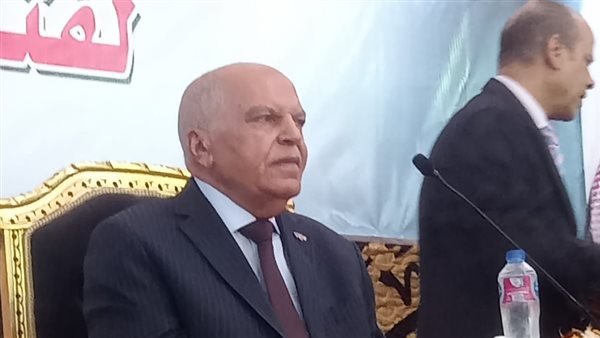  خلف الزناتي نقيب