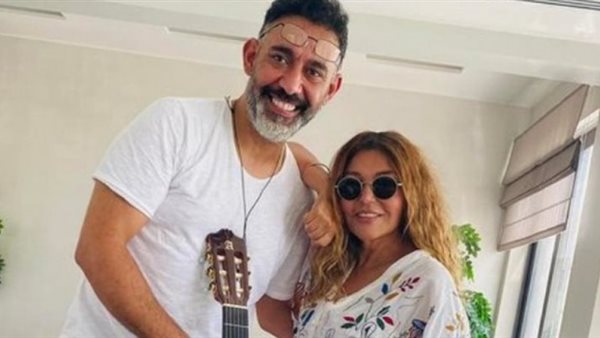 عمرو مصطفى وسميرة