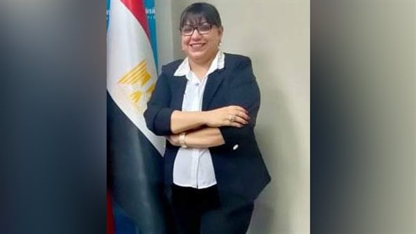  الكاتبة الصحفية