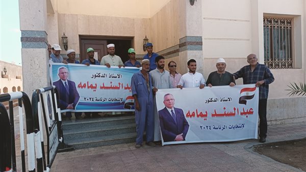 مواطنون يحررون التوكيلات