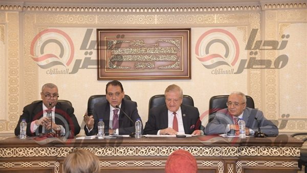 اجتماع لجنة الخطة