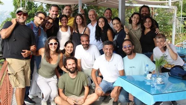 مسلسل أنف وثلاث عيون_