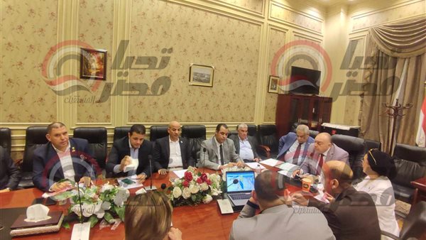  لجنة النقل بمجلس