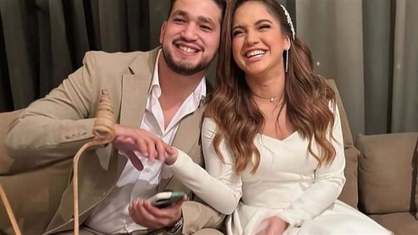 رنا رئيس وخطيبها