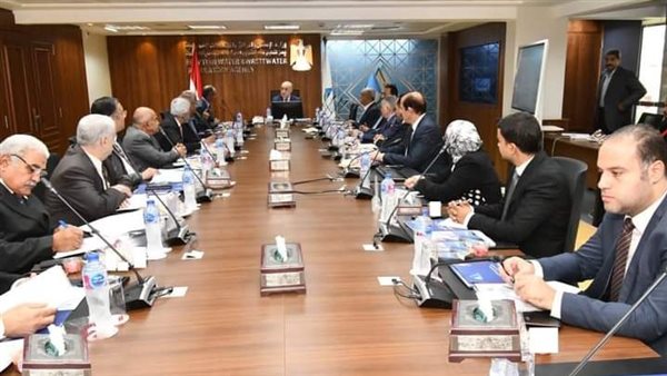 وزير الإسكان 