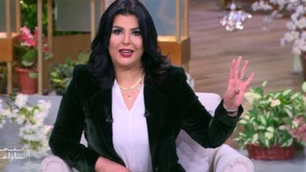 منى الشاذلي 