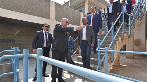 وزير الإسكان