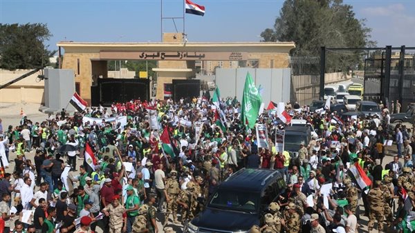 دخول المساعدات لقطاع