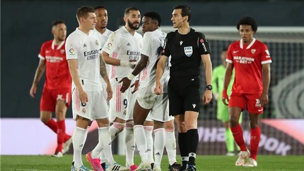 ريال مدريد وإشبيلية