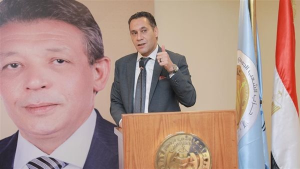 النائب أحمد عاشور