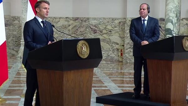 ماكرون - السيسي