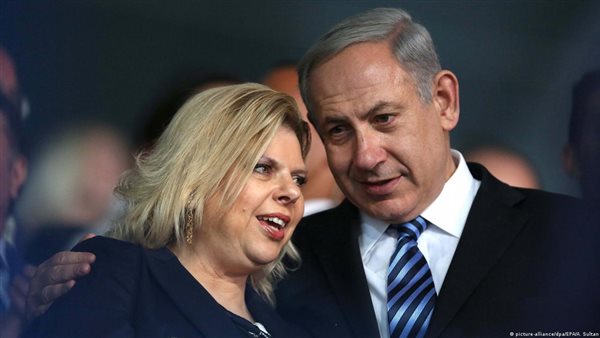 نتنياهو وزوجته سارة