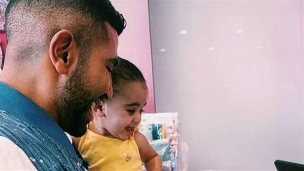 أحمد سعد وابنته