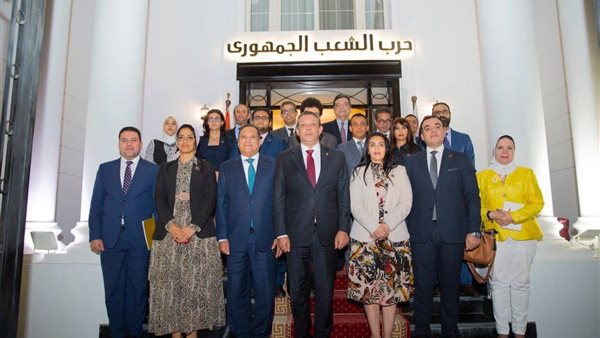  وفد من التنسيقية