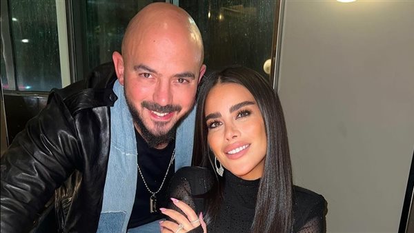 محمود العسيلي وزوجته