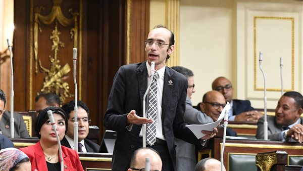 محمد عبدالعزيز