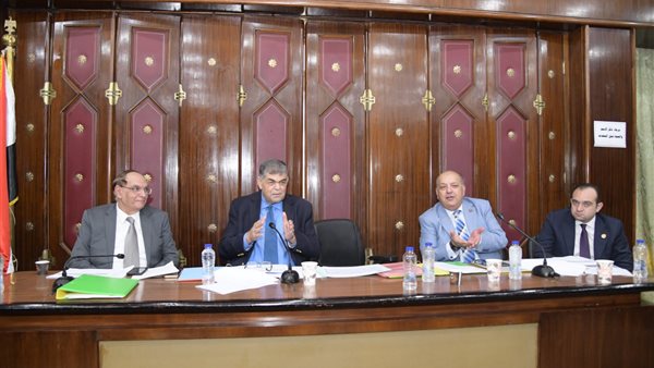 لجنة الصحة بمجلس