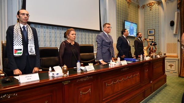 اجتماع لجنة حقوق