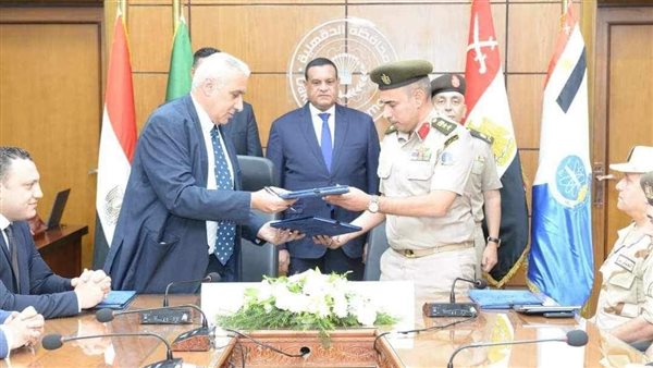 آمنة ومحافظ الدقهلية