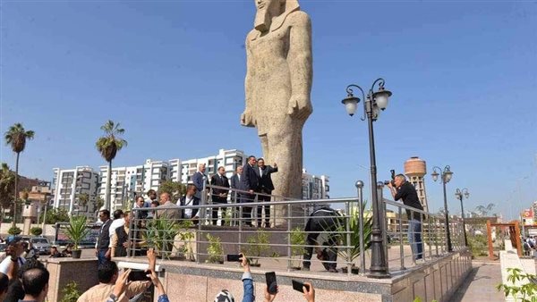 وزير التنمية المحلية