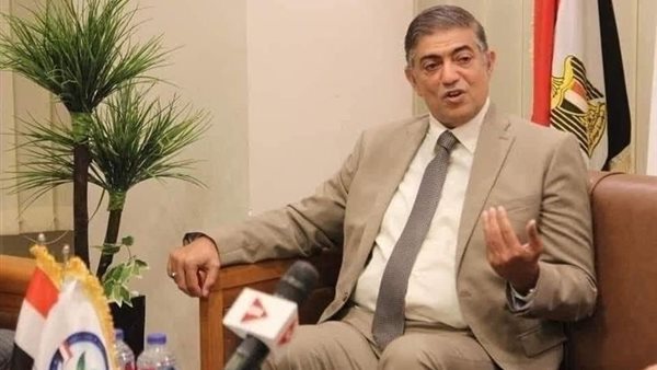  هشام عبد العزيز