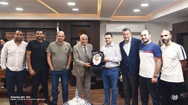 جانب من الزيارة 