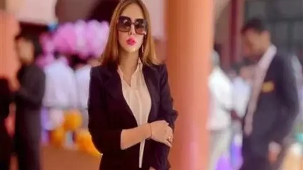 البلوجر آية الزيني