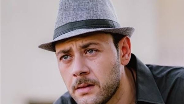 محمد علي رزق 