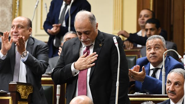  النائب عبد الهادي