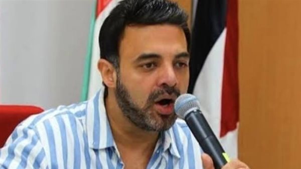 عمرو محمود ياسين