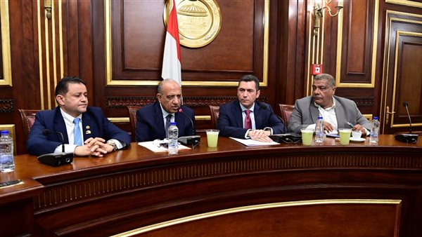 لجنة الصناعة