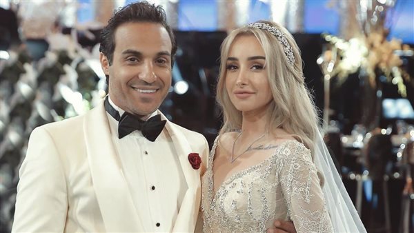 انفصال هنا الزاهد