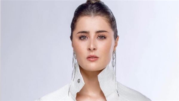 عائشة بن أحمد_ صورة