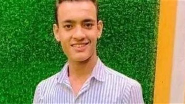 طالب ثانوية بـ الشرقية