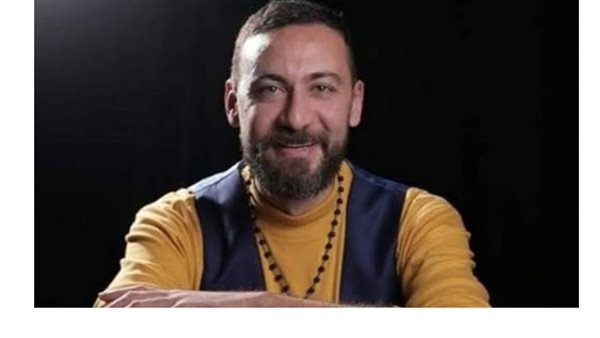 عابد عناني _ أرشيفية