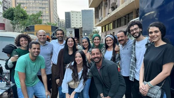 صناع مسلسل صوت وصورة