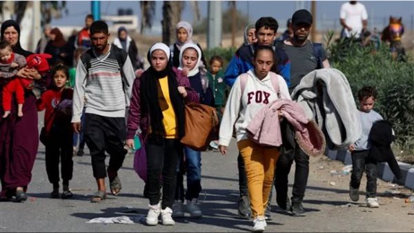 نازحين فى غزة- ارشيفية