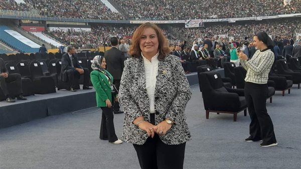 النائية عايدة نصيف