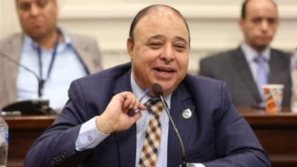  النائب الدكتور حسين