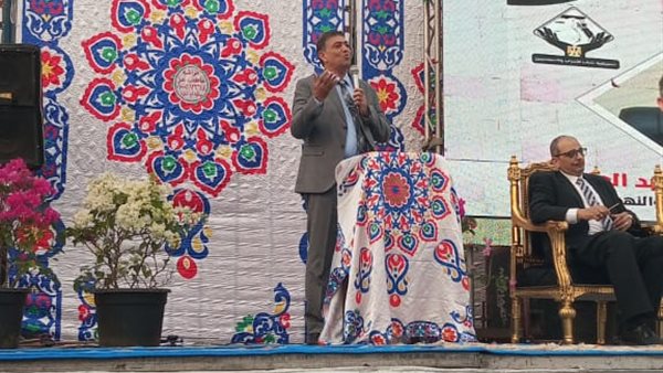 الدكتور هشام عبد