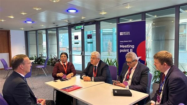 وزير التعليم العالى