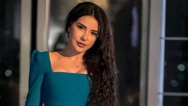 ماغي بو غصن _ صورة